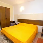 Apartman In 713 *